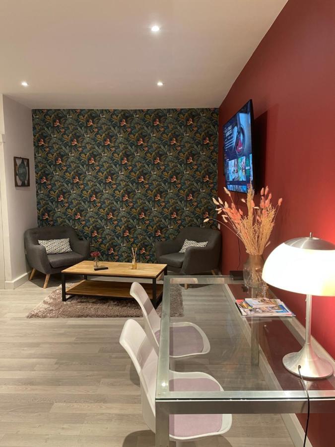 Le Relais Du Petit Lion Apartment Блоа Екстериор снимка