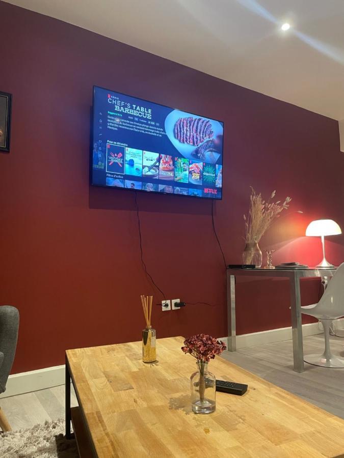 Le Relais Du Petit Lion Apartment Блоа Екстериор снимка