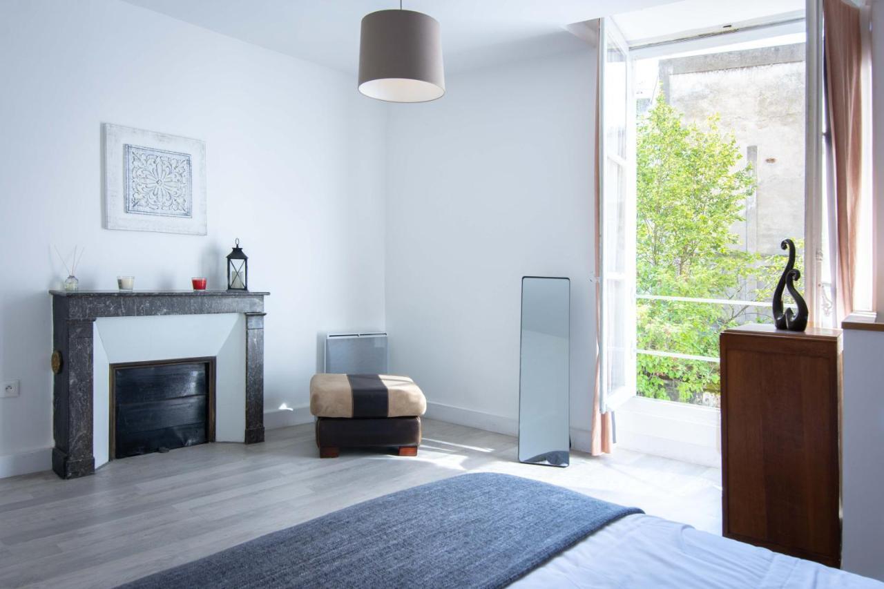 Le Relais Du Petit Lion Apartment Блоа Екстериор снимка